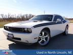 2010 Dodge Challenger White, 40K miles