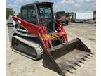 2018 Takeuchi skid steer comes with 84″w bucket