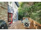 3018 5th Ave W Seattle, WA -