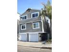 Hermosa Beach 4 bed 2.5 bath house steps to the sand