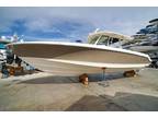 2018 Boston Whaler Outrage 380