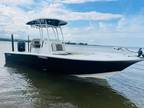 2018 Tidewater Boats 2500 Carolina Bay