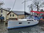 2014 Beneteau Oceanis 38