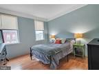 2712 Dillon St Baltimore, MD -