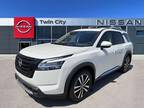 2024 Nissan Pathfinder White, new