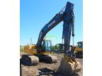 John Deere 200DLC crawler excavator year 2011