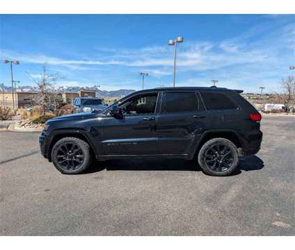 2018 Jeep Grand Cherokee Altitude is a Black 2018 Jeep grand cherokee Altitude SUV in Colorado Springs CO