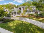 5001 Coco Plum Way, Sarasota, FL 34241