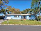 10597 125th Ave, Largo, FL 33773