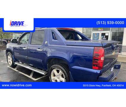 2013 Chevrolet Avalanche for sale is a Blue 2013 Chevrolet Avalanche 2500 Trim Car for Sale in Fairfield OH