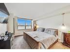 Condo For Sale In Chicago, Illinois