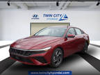 2024 Hyundai Elantra Red, 11 miles