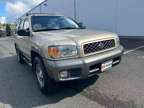 2000 Nissan Pathfinder LE