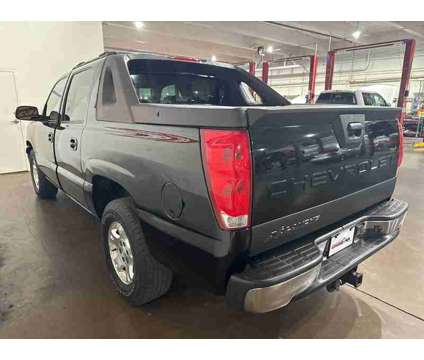 2005 Chevrolet Avalanche 1500 Z71 is a 2005 Chevrolet Avalanche 1500 Trim Truck in Chandler AZ