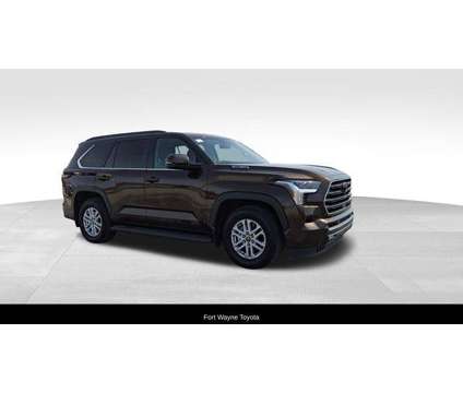 2023 Toyota Sequoia SR5 is a 2023 Toyota Sequoia SR5 SUV in Fort Wayne IN