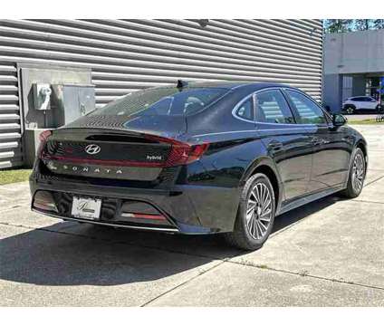 2023 Hyundai Sonata Hybrid SEL is a Black 2023 Hyundai Sonata Hybrid SE Hybrid in Gainesville FL