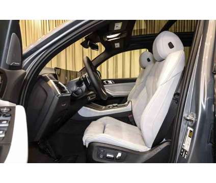 2024 BMW X5 xDrive40i is a Grey 2024 BMW X5 3.0si SUV in Akron OH