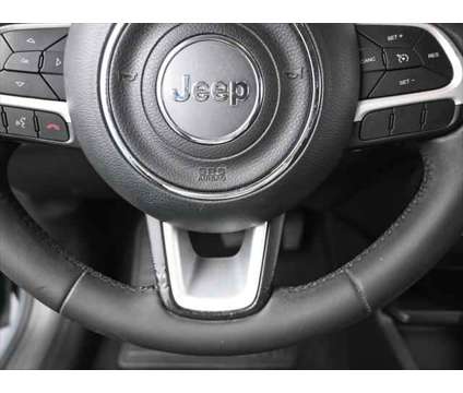 2018 Jeep Renegade Latitude FWD is a 2018 Jeep Renegade Latitude SUV in Dubuque IA