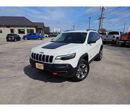 2019 Jeep Cherokee for sale is a White 2019 Jeep Cherokee Car for Sale in Abilene TX