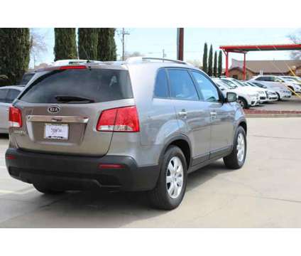 2013 Kia Sorento for sale is a Grey 2013 Kia Sorento Car for Sale in Prescott Valley AZ