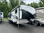 2022 Shasta Phoenix 336RL