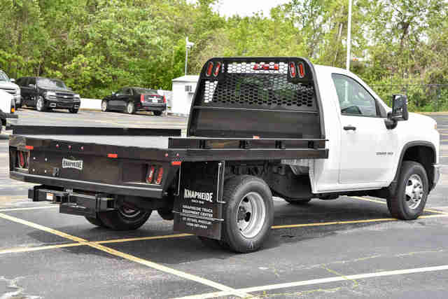 2024 Chevrolet Silverado 3500HD CC Work Truck