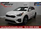 2022 Kia Niro White, 15K miles