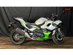 2024 Kawasaki Z7 Hybrid ABS