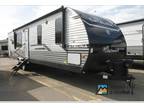 2024 Coachmen Catalina Legacy Edition 303RKDS 36ft