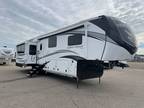 2022 Jayco North Point 377RLBH 43ft