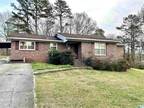 6231 Leslie Dr Pinson, AL