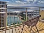 Condo For Sale In Honolulu, Hawaii