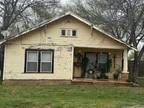 Home For Sale In Dilley, Texas