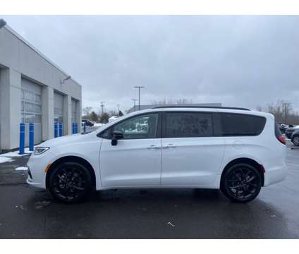 2024 Chrysler Pacifica Limited is a White 2024 Chrysler Pacifica Limited Car for Sale in Oswego NY
