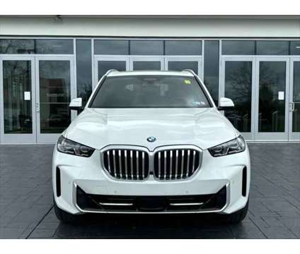 2024 BMW X5 xDrive40i is a White 2024 BMW X5 4.8is SUV in Mechanicsburg PA