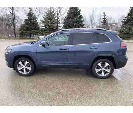 2021 Jeep Cherokee Limited 4X4 is a Blue, Grey 2021 Jeep Cherokee Limited SUV in Dubuque IA