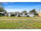 281 S Lorraine Dr S, Mary Esther, FL 32569