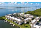 8829 Bay Pointe Dr #206, Tampa, FL 33615