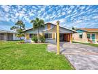 80 W Fray St, Englewood, FL 34223