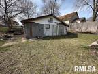 Home For Sale In Pekin, Illinois