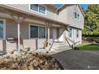 Home For Sale In Lynnwood, Washington