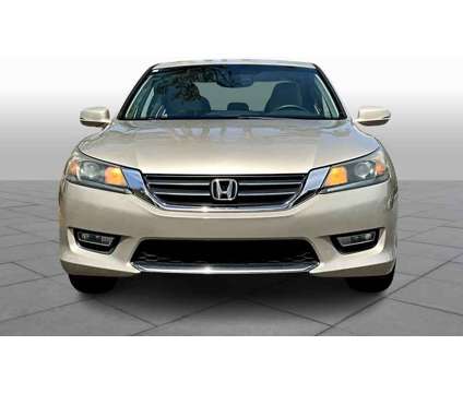 2013UsedHondaUsedAccordUsed4dr I4 CVT w/Navi is a Brown 2013 Honda Accord Car for Sale in Bluffton SC