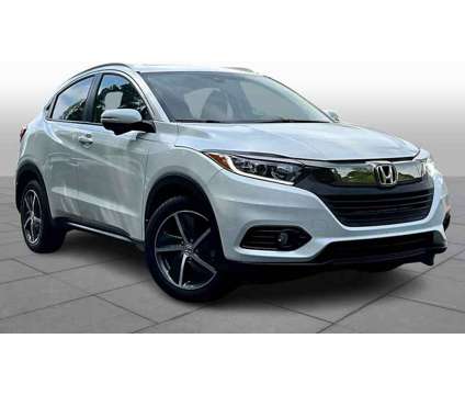 2021UsedHondaUsedHR-VUsed2WD CVT is a Silver, White 2021 Honda HR-V Car for Sale in Bluffton SC