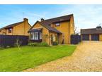 4 bedroom Detached House for sale, The Downs, Wellingborough, NN9