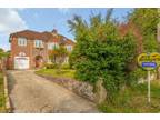 Property & Houses For Sale: Weybourne Road Farnham, Surrey