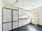 BILLS INCLUDED - Queens Road, Hyde Park, Leeds, LS6 8 bed terraced house to rent