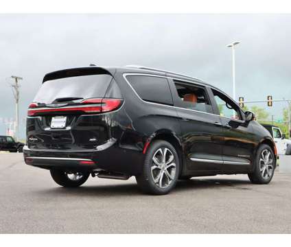 2024 Chrysler Pacifica Pinnacle AWD is a Black 2024 Chrysler Pacifica Car for Sale in Rockford IL