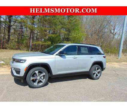 2024 Jeep Grand Cherokee Limited is a Silver 2024 Jeep grand cherokee Limited Car for Sale in Lexington TN