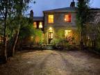 5+ bedroom house for sale in Springfield Road, Uplands, Stroud, Gloucestershire