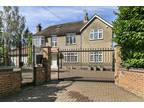 St. James Road, Goffs Oak, Hertfordshire EN7, 4 bedroom detached house for sale